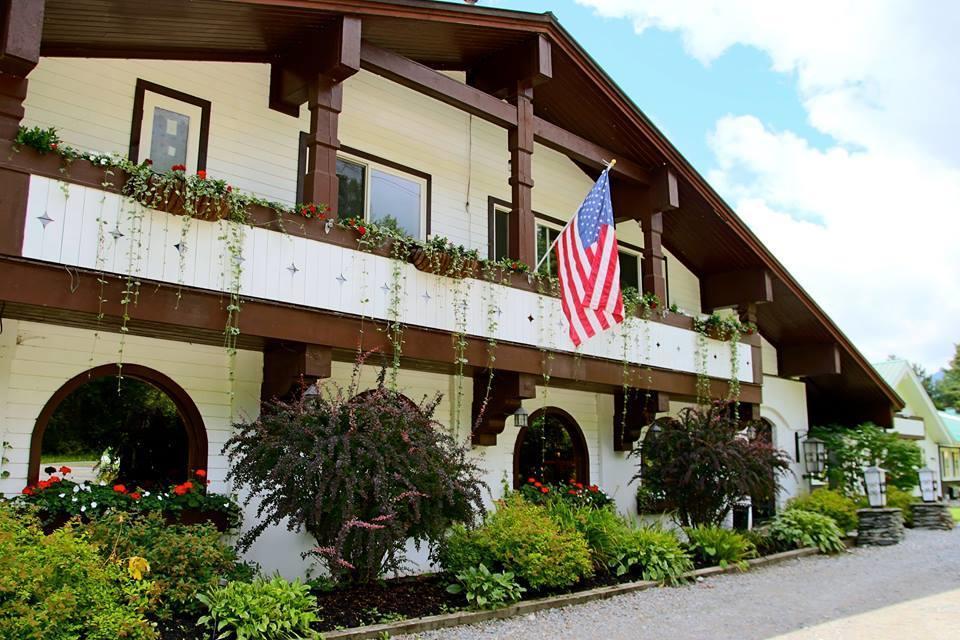 Northern Lights Lodge Stowe Exterior photo